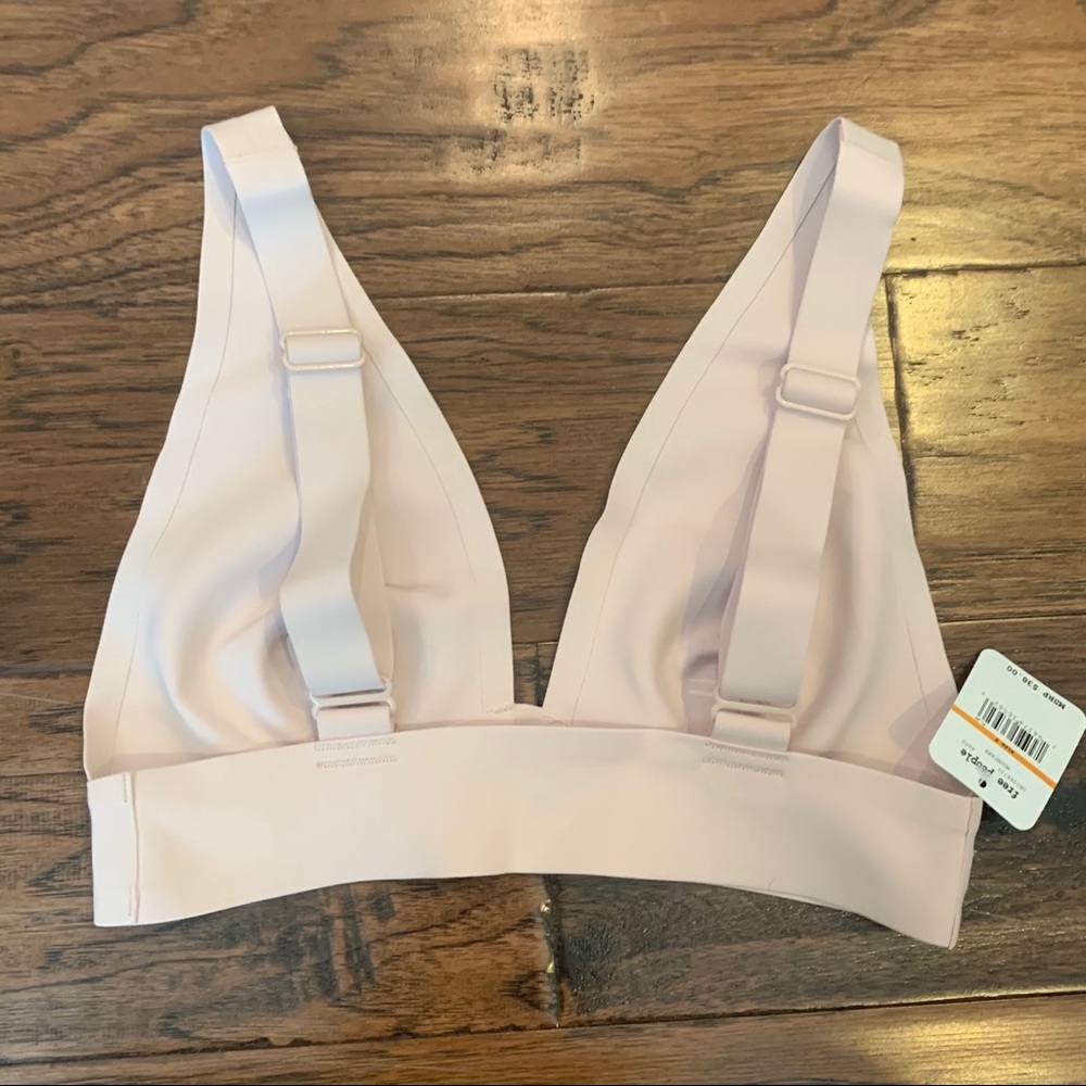 Back in Stock!! Small NWT Free People Erin Neo Plunge Scuba Bralette Mooncake - Picture 8 of 9